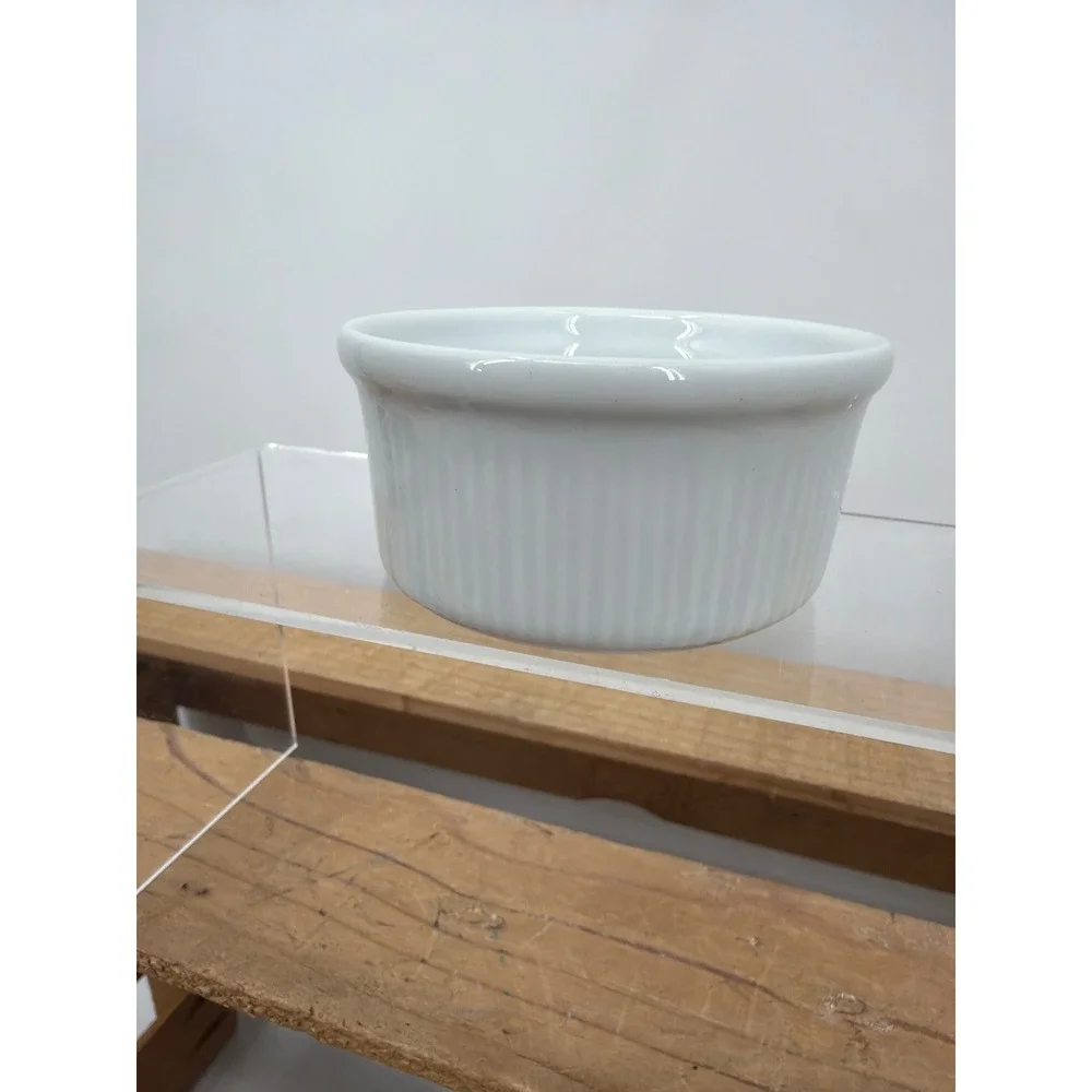 Dansk International Designs Portugal White Ribbed Porcelain Ramekin Souffle Dish